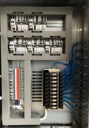 Integración de Gabinetes Eléctricos, Neumáticos y Electro-Neumáticos (13)