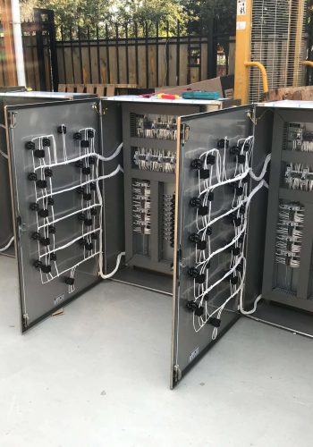 Integración de Gabinetes Eléctricos, Neumáticos y Electro-Neumáticos (9)